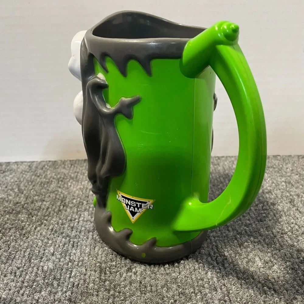 Grave Digger Mug Monster Jam Monster Truck Racing  Souvenir Cup